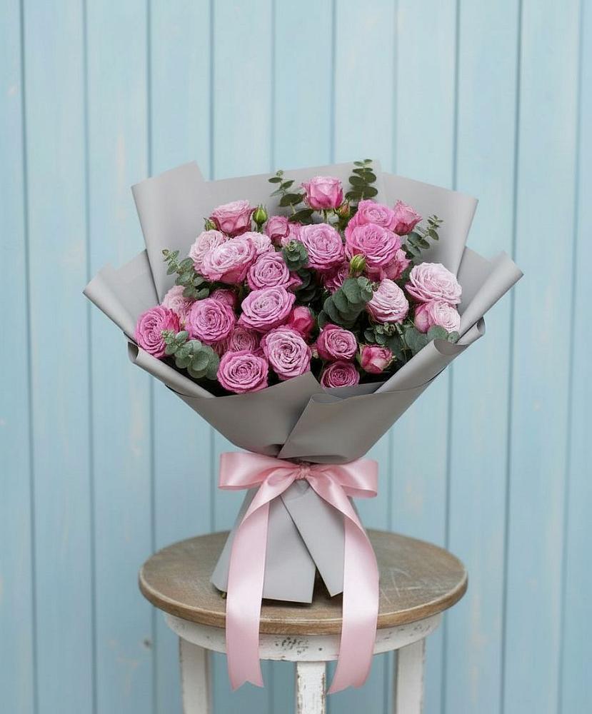 Букет цветов из: Розы в Нурлате