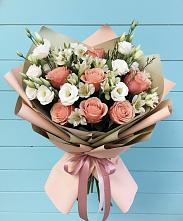 Букет цветов из:  Розы, Альстромерии и Лизиантусы в Нурлате
