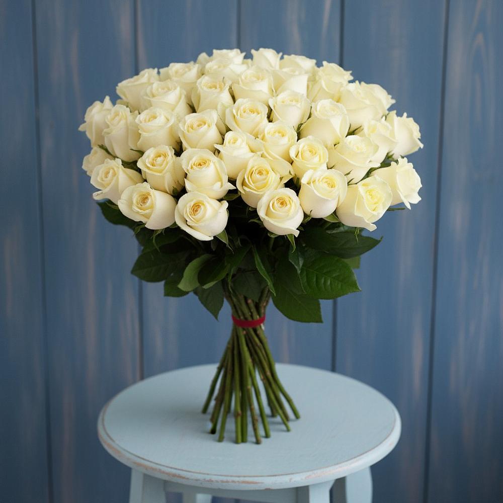 Букет 51 Белая роза Эдлесс Лав в Нурлате