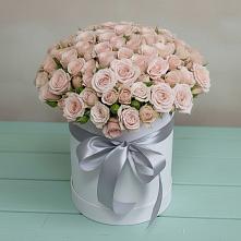 Цветочная композиция из Розы в шляпной коробке в Нурлате