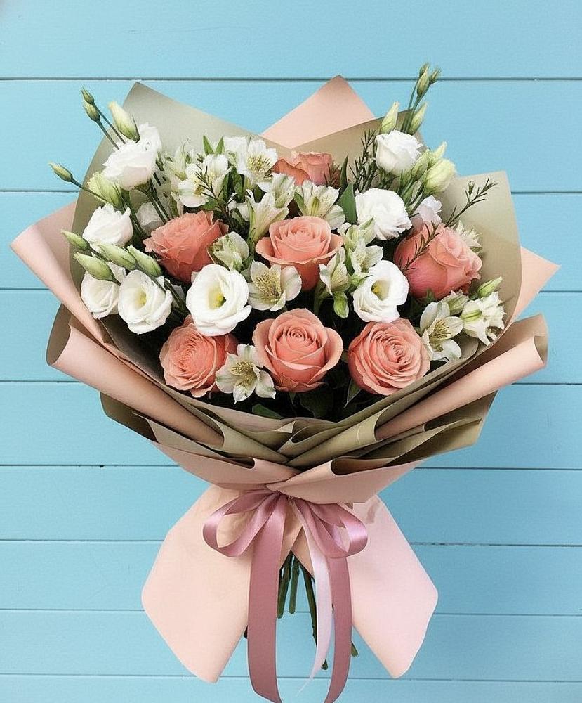 Букет цветов из: Розы, Альстромерии и Лизиантусы в Нурлате