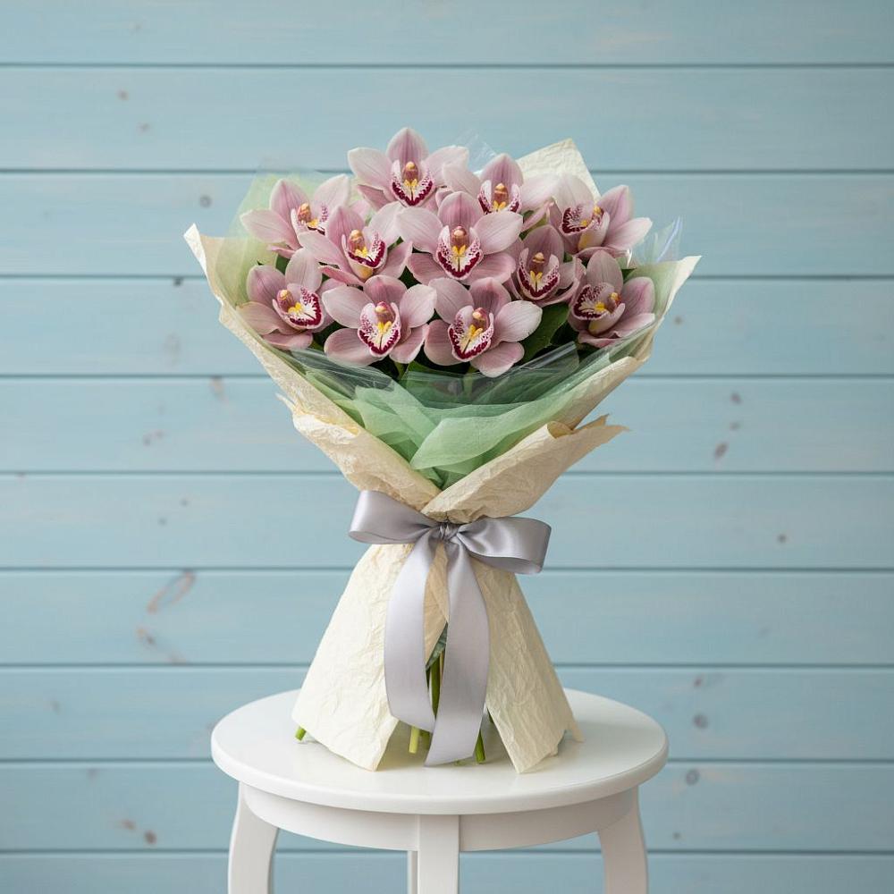 Букет цветов из: Орхидеи и Розы в Нурлате