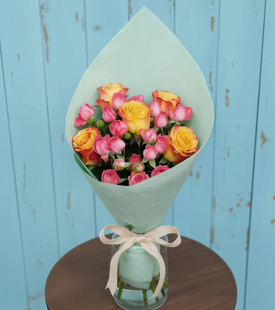 Букет цветов из: Розы в Нурлате