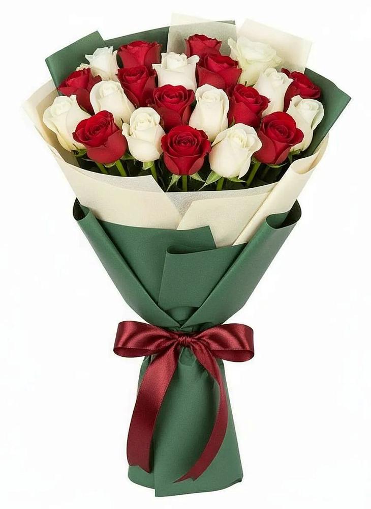 Букет Микс из красных и белых роз в Нурлате