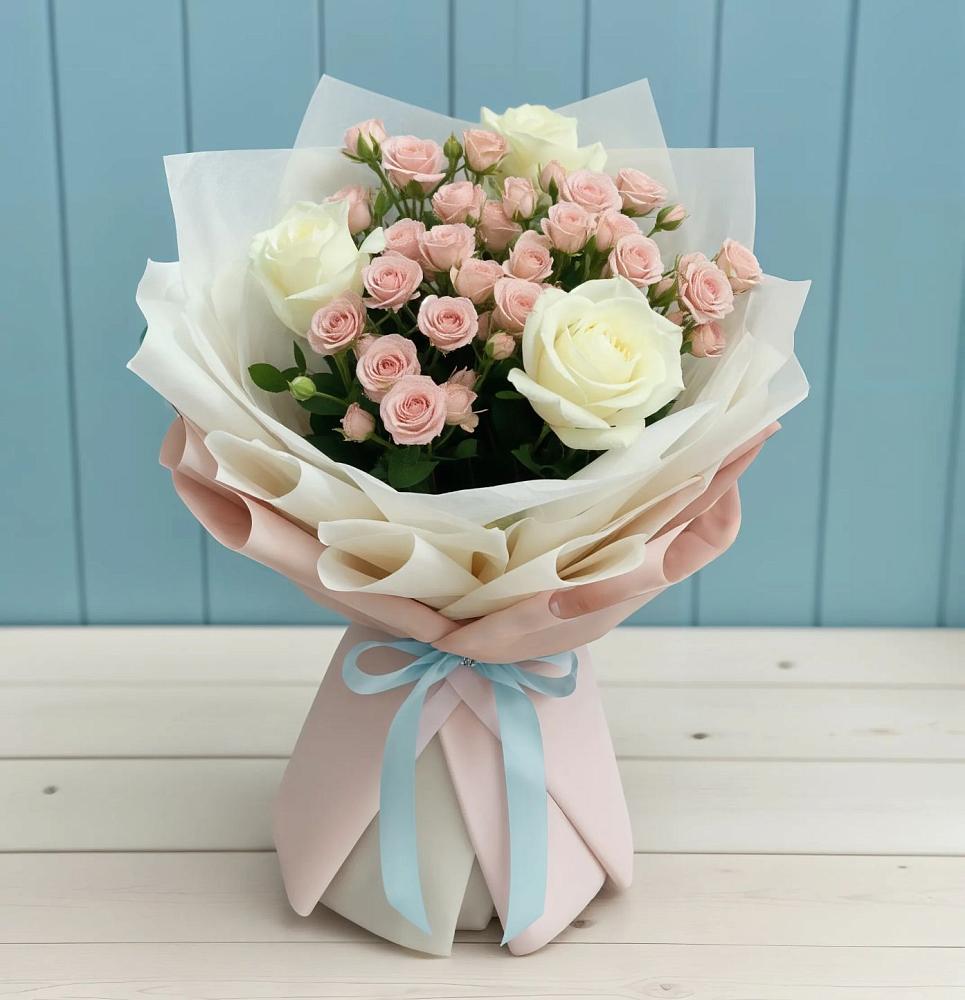 Букет цветов из: Розы в Нурлате