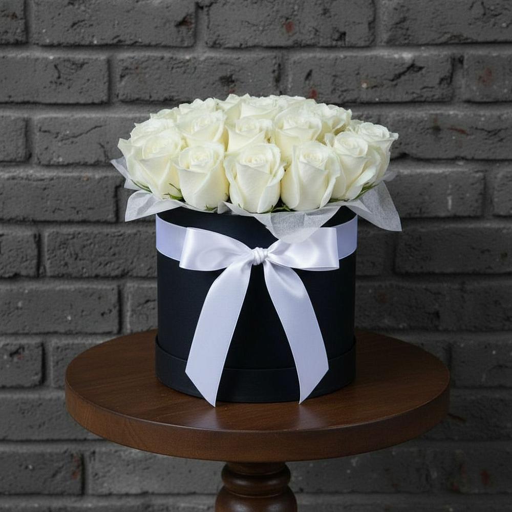 Цветочная композиция из Розы в шляпной коробке в Нурлате