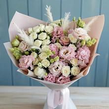 Букет цветов из:  Альстромерии и Розы в Нурлате