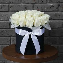 Цветочная композиция из Розы в шляпной коробке в Нурлате