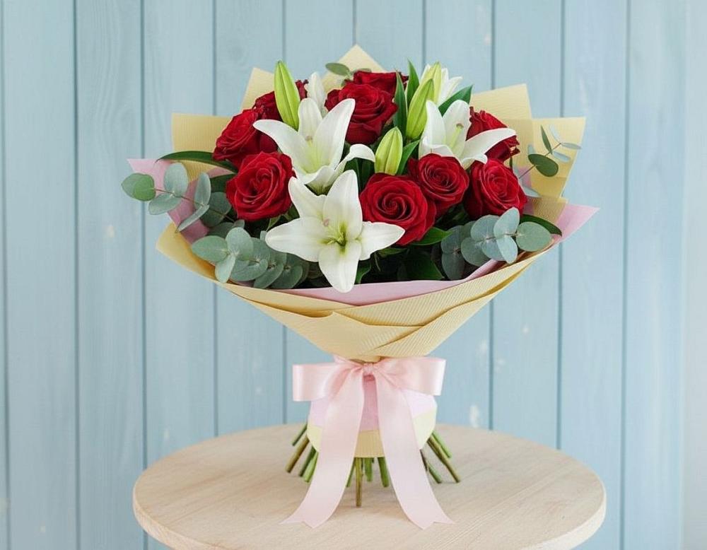 Букет цветов из: Лилии и Розы в Нурлате